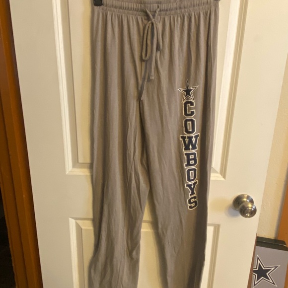 NWT Dallas Cowboys Pajama Set - Picture 2 of 8